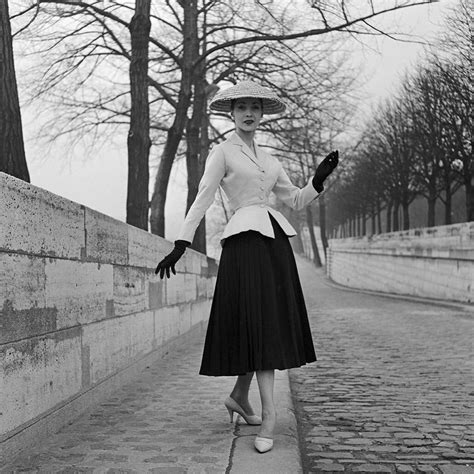 new look coco chanel|christian dior new look collection 1947.